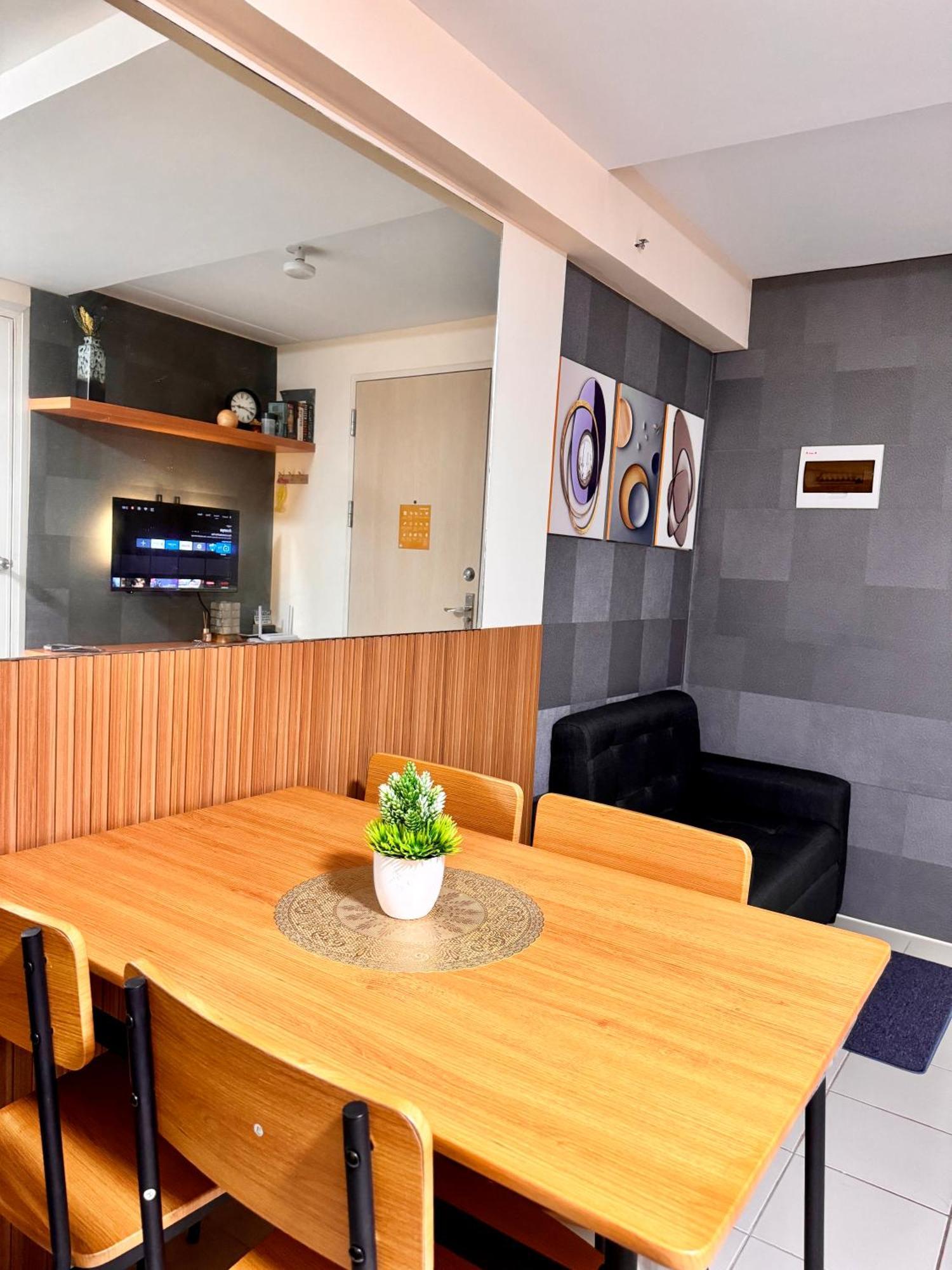 Vr Homes Pasig City エクステリア 写真
